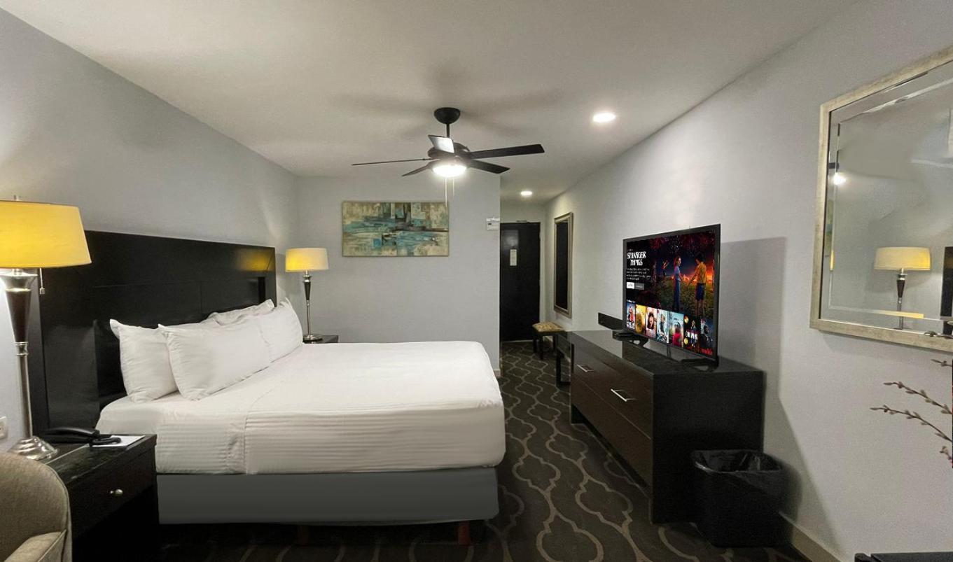 Landmark Suites By Balderrama Hotel Collection 洛斯莫奇斯 外观 照片